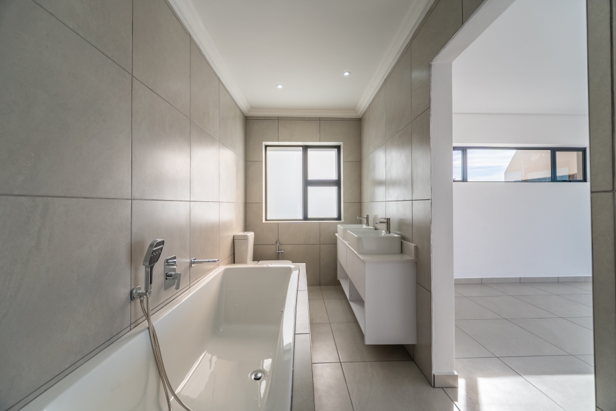 3 Bedroom Property for Sale in Santareme Eastern Cape